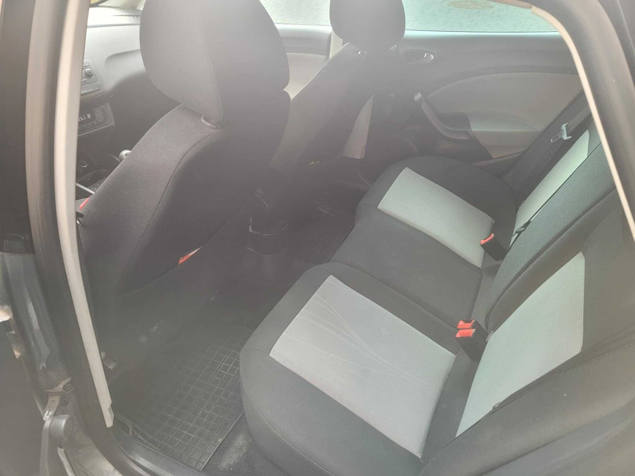 Seat Ibiza IV CHILI Style 2013r. 1.2 86KM