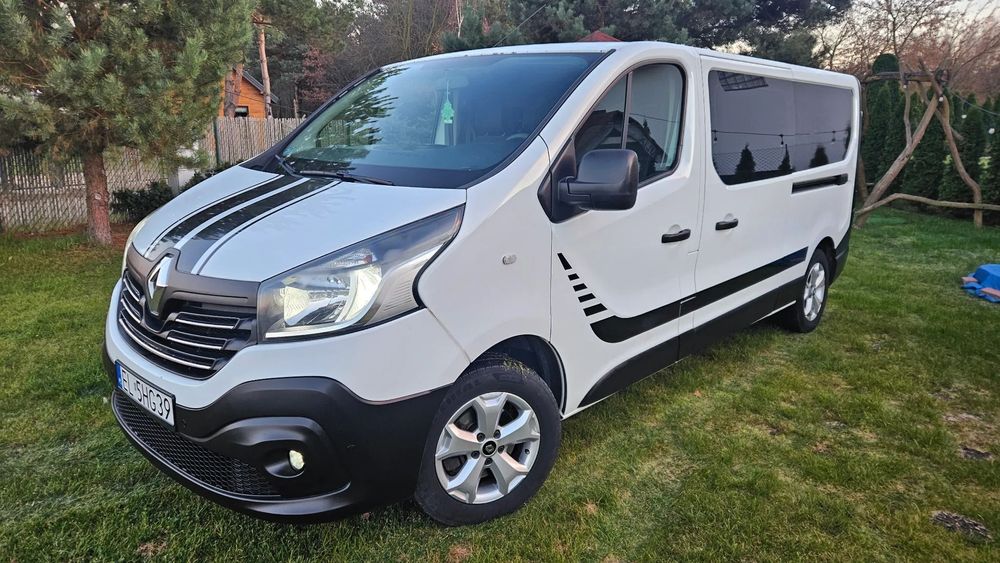 Renault Trafic  Renault Trafic brygadówka 6 os. 1,6 oryginalny lakier, oryginalny prze