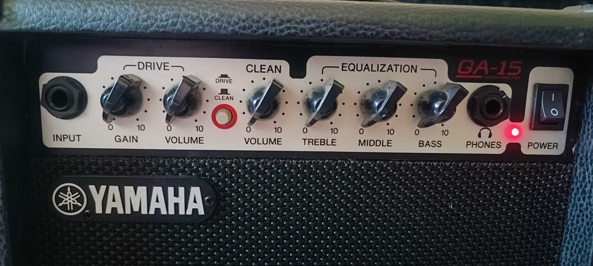 Wzmacniacz gitarowy Yamaha GA-15