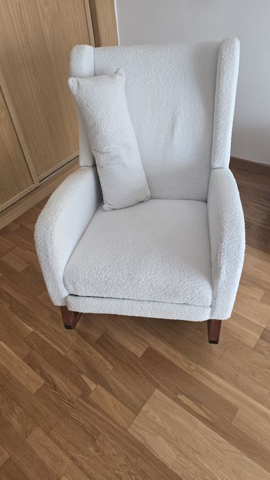 Cadeira amamentação baloiço