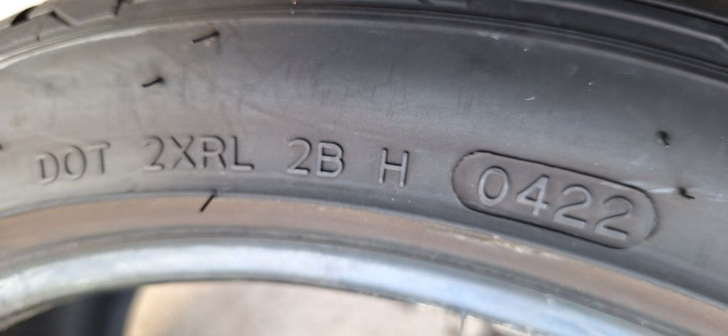 225/40R18 HANKOK 4шт шини літні  2022року