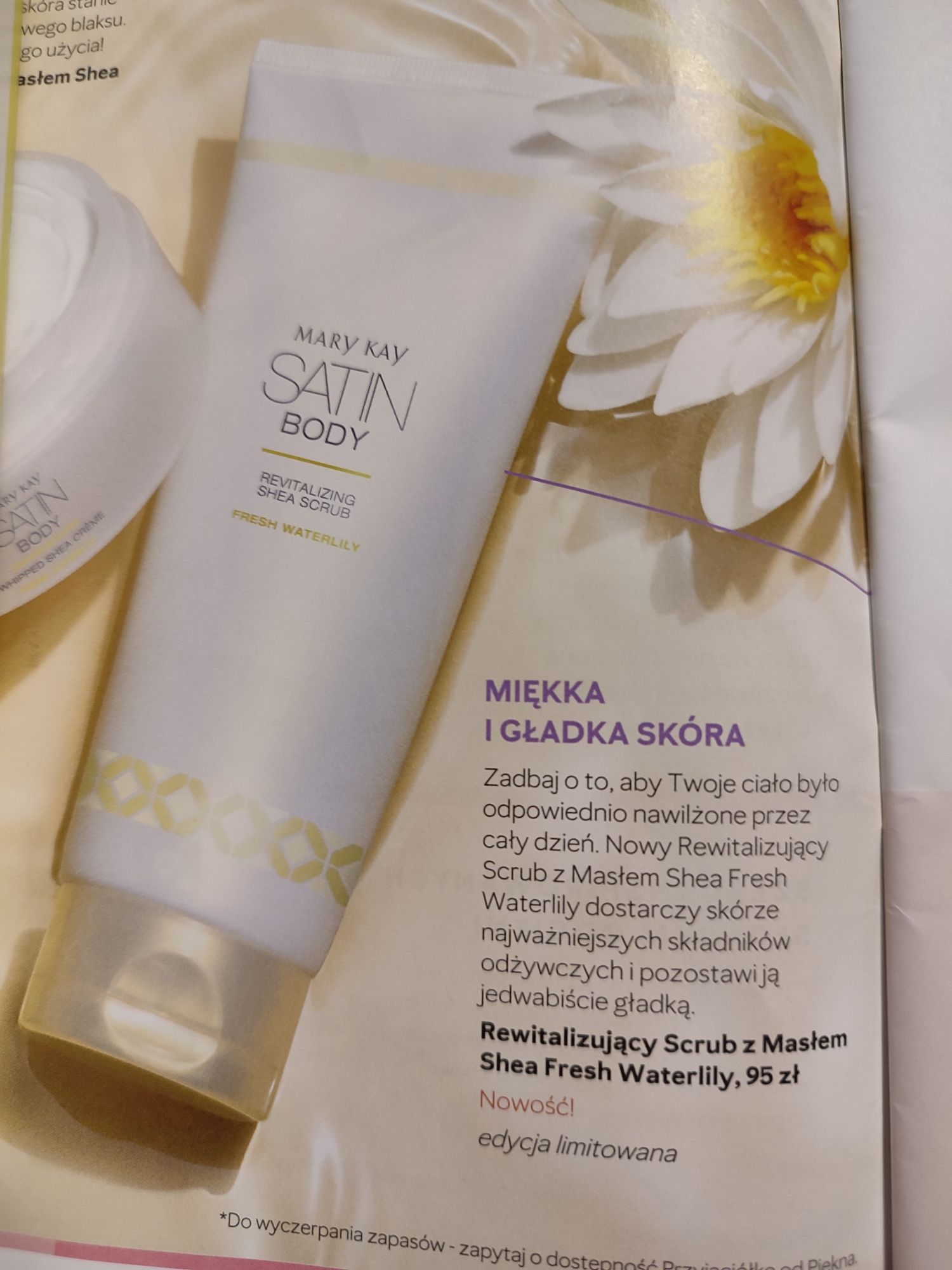 Rewitalizujący Scrub z Masłem Shea White Tea&Citrus Mary Kay