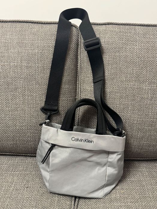 Calvin Klein bag damska. Size S
