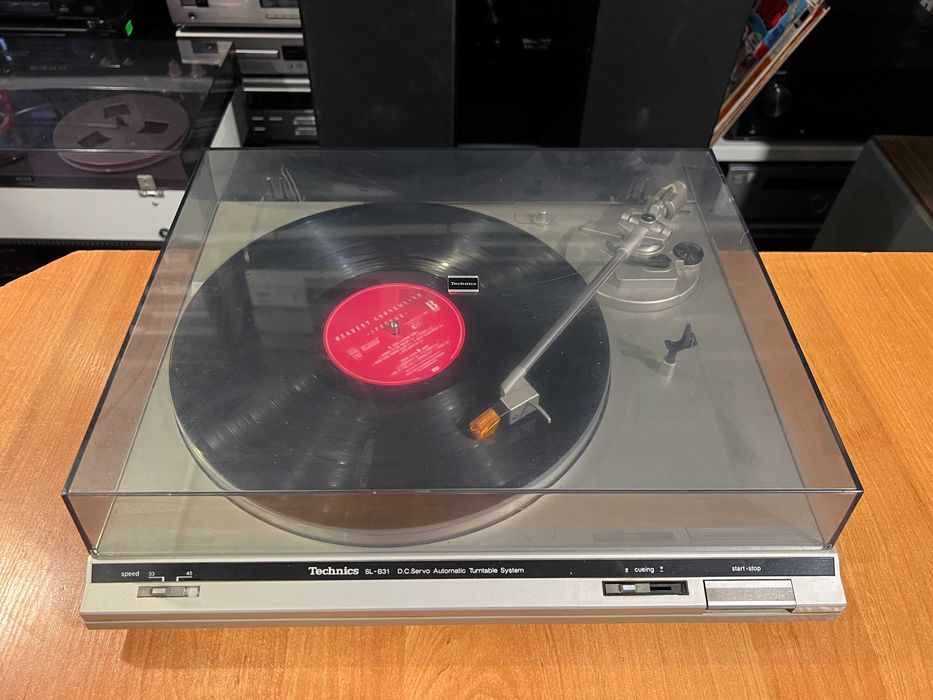 Gramofon Technics SL-B31 Automat, Audio Room