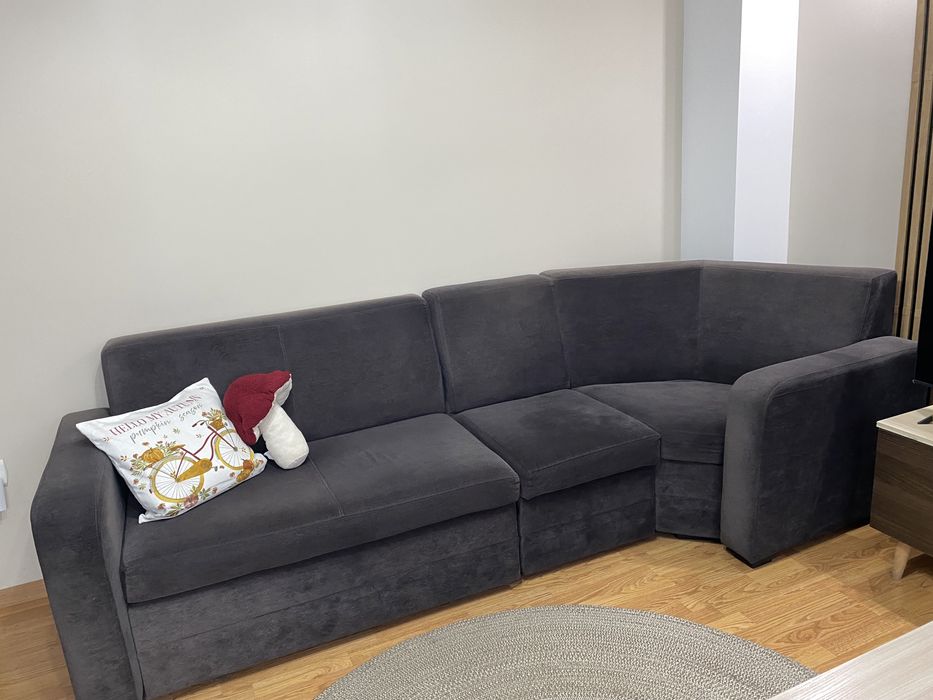 Kanapa narożna z funkcją spania