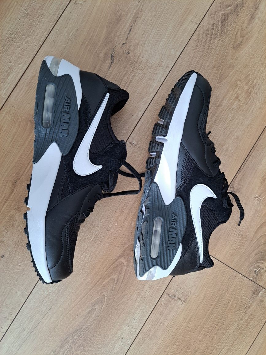 Nowe buty Nike Air Max Excee 44,5