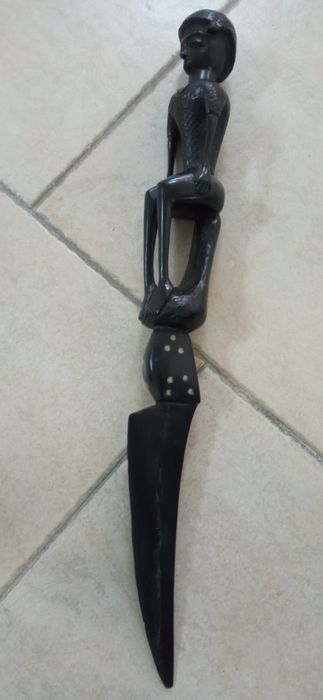 Peças originais de artesanato africano