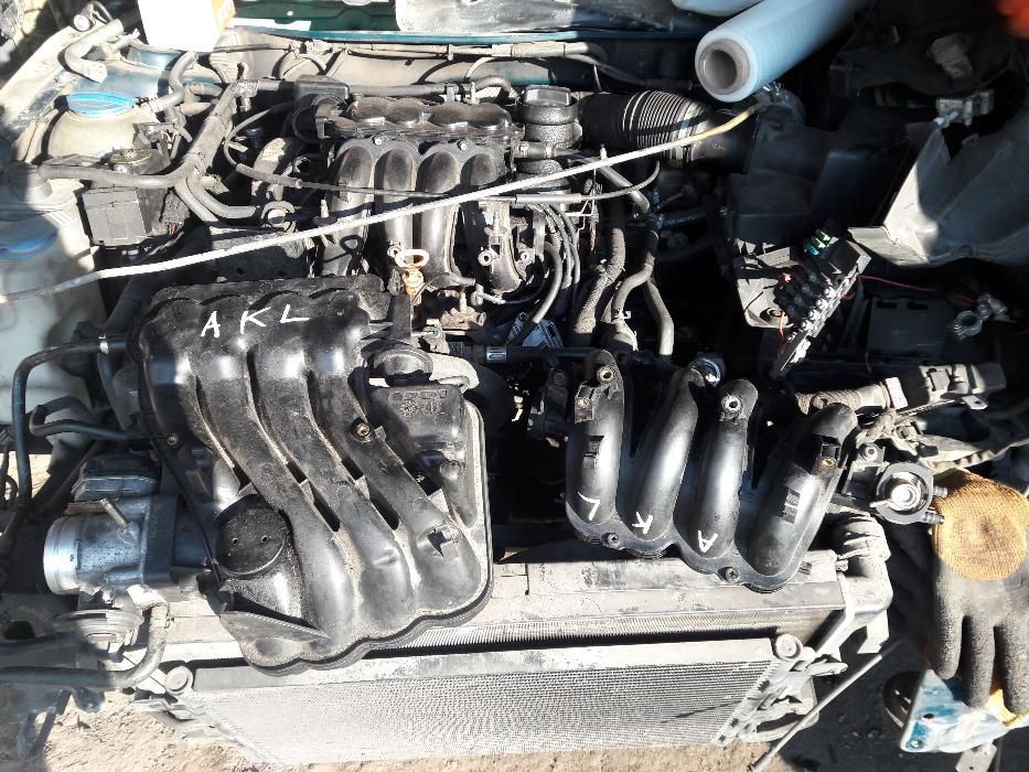 Колектор 1.6 AKL Skoda Octavia Tour Golf 4 Bora Toledo 2