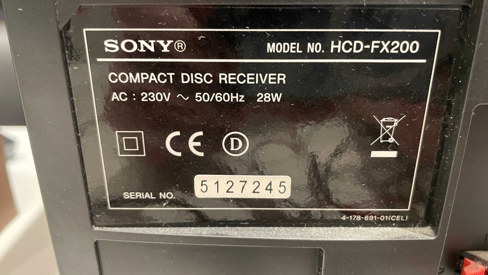 Wieża SONY HCD-FX200, komplet z pilotem