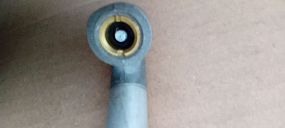 Miernik ciśnienia w oponach