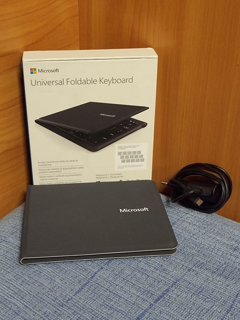 Klawiatura Microsoft Universal Foldable Keyboard