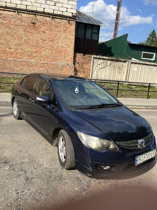 Honda Civik hybrid 2009 рік