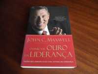 "O Livro de Ouro da Liderança" de John C. Maxwell - 1ª Edição de 2009