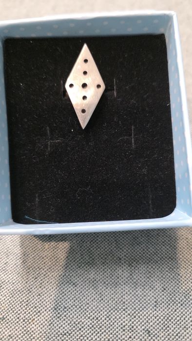 Srebrny duzy pierscionek modernistyczny