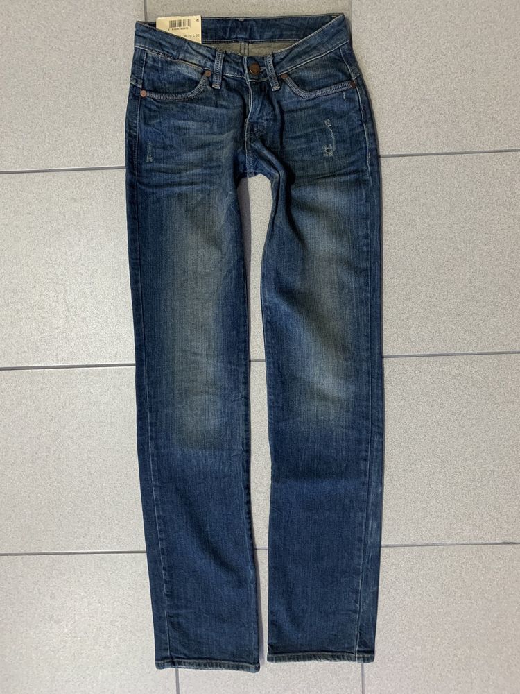 Spodnie jeans wrangler mary w24l32 24/32