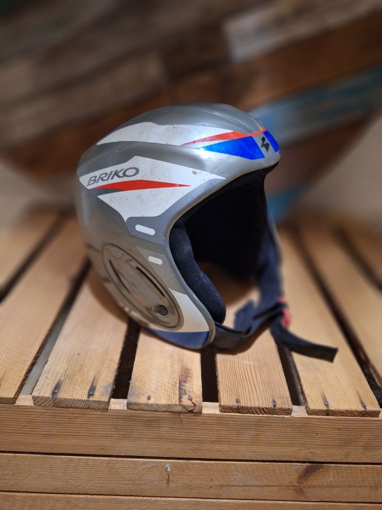 Kask narciarski dla dziecka