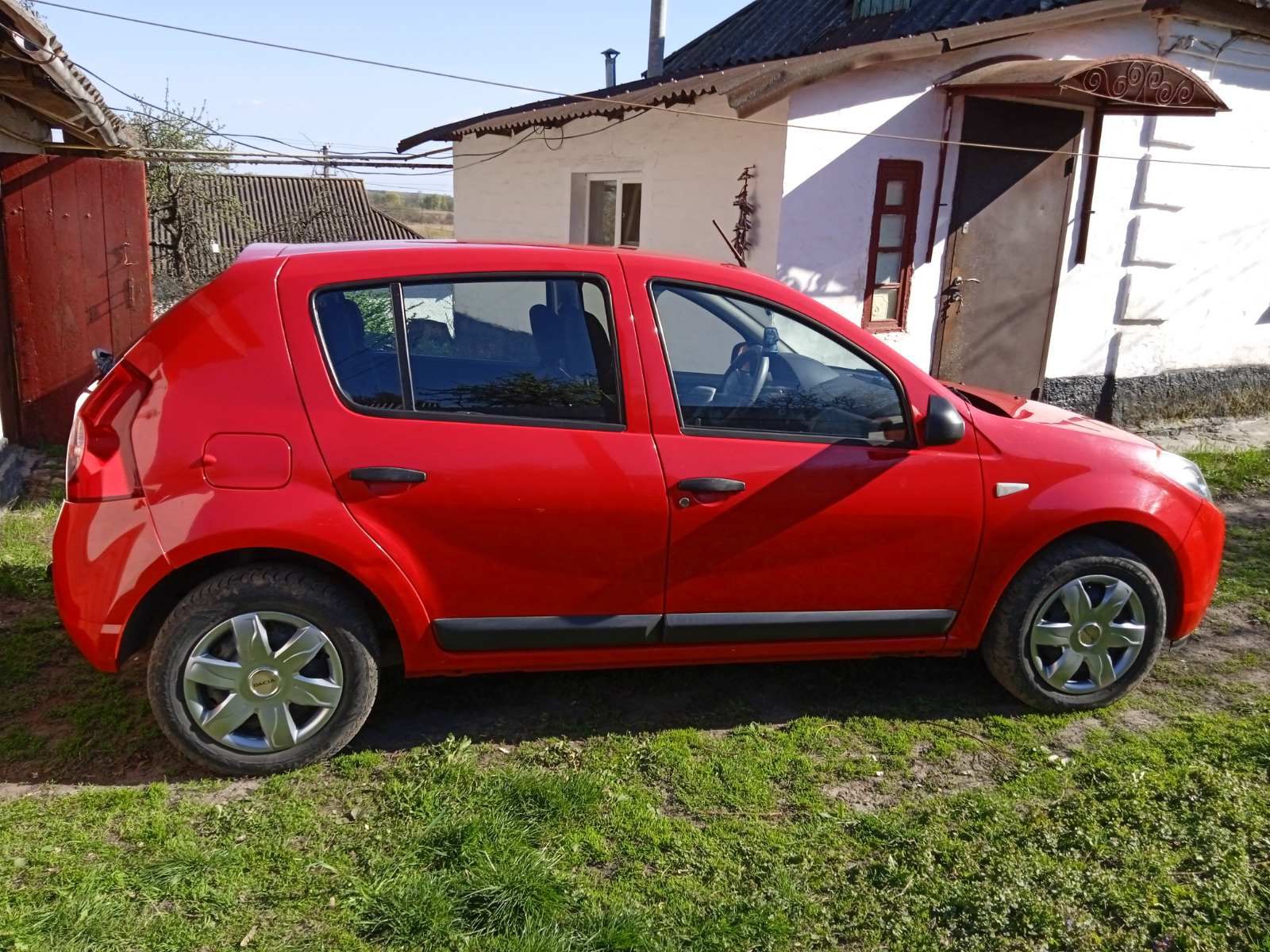 Продам Dacia Sandero 1,4mpi