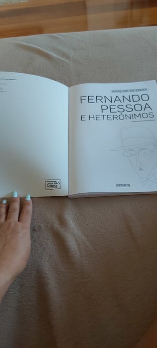 Fernando Pessoa e heterónimos