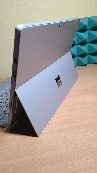 Microsoft surface pro 4 i7/16/1Tb