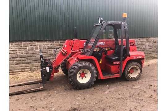 Manitou BT 420 pompa rozdzielacz siłownik zwolnica obudowa ramie