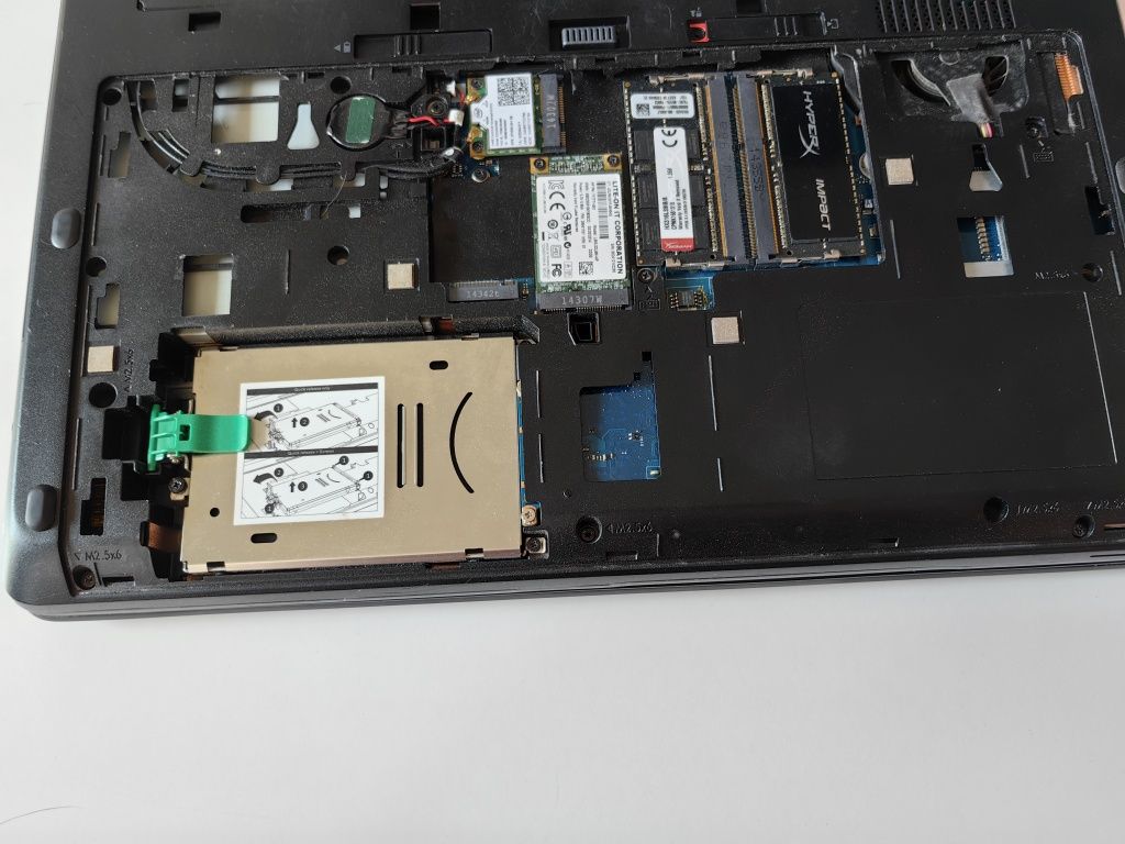 HP zbook i7 2.4 GHz 24gb DDR 1600 MHz quadro k2100 SSD podświetlenie