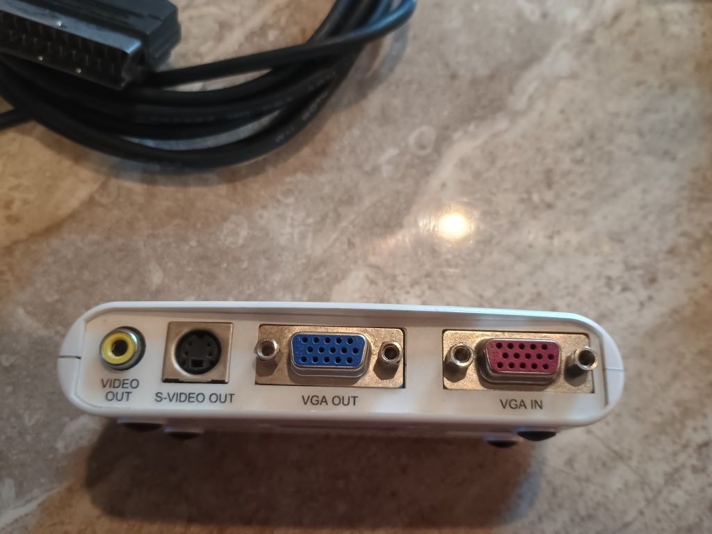 Sprzedam konwerter VGA