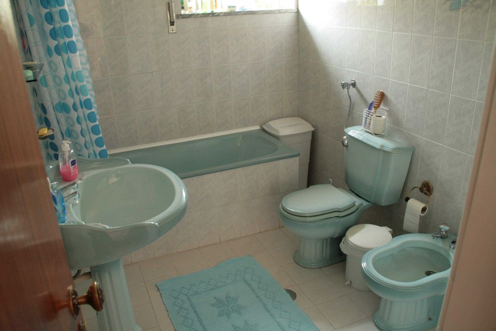 Arrenda-se quarto a estudante do ISEC ou Polo2