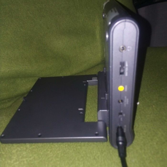 DVD samochodowe przenośne