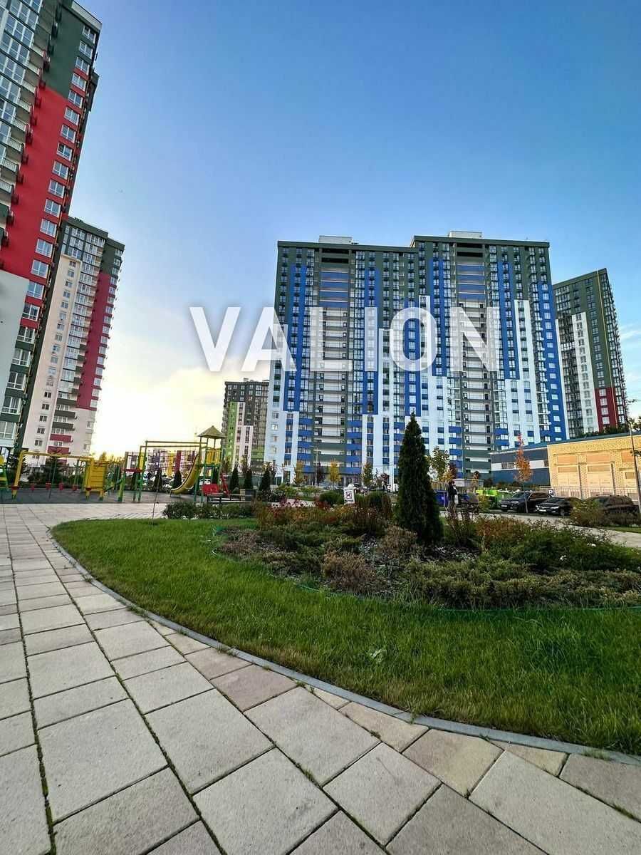Продам 3к квартиру ЖК Сирецькі Сади  Виговського 10М Сирець