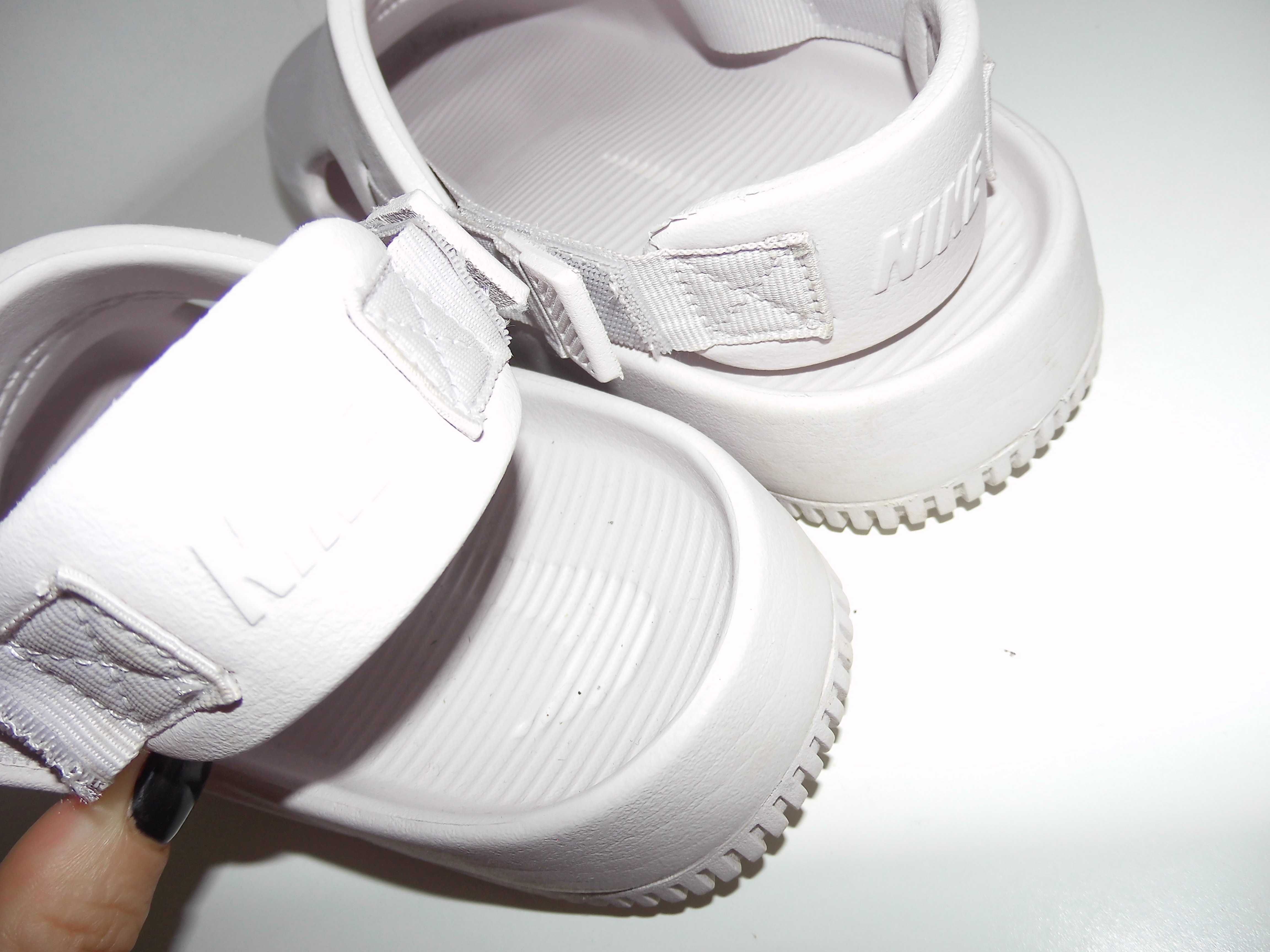 Nike Calm Mule Sandały Klapki Pełne Buty Damskie na basen 37 wkł. 23,5