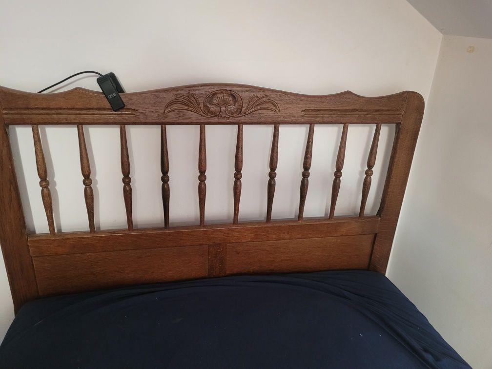 Dębowe łóżko 100x200 wraz  z materacem