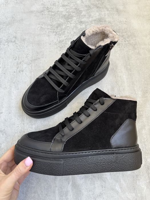 Зимові хайтопи кросівки натуральна шкіра замш