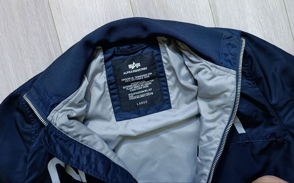Nowa męska cienka kurtka Alpha Industries roz.L