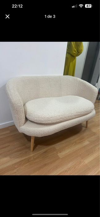 Sofa pelo de cerneiro