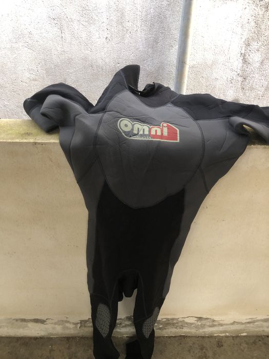 Fato de body board