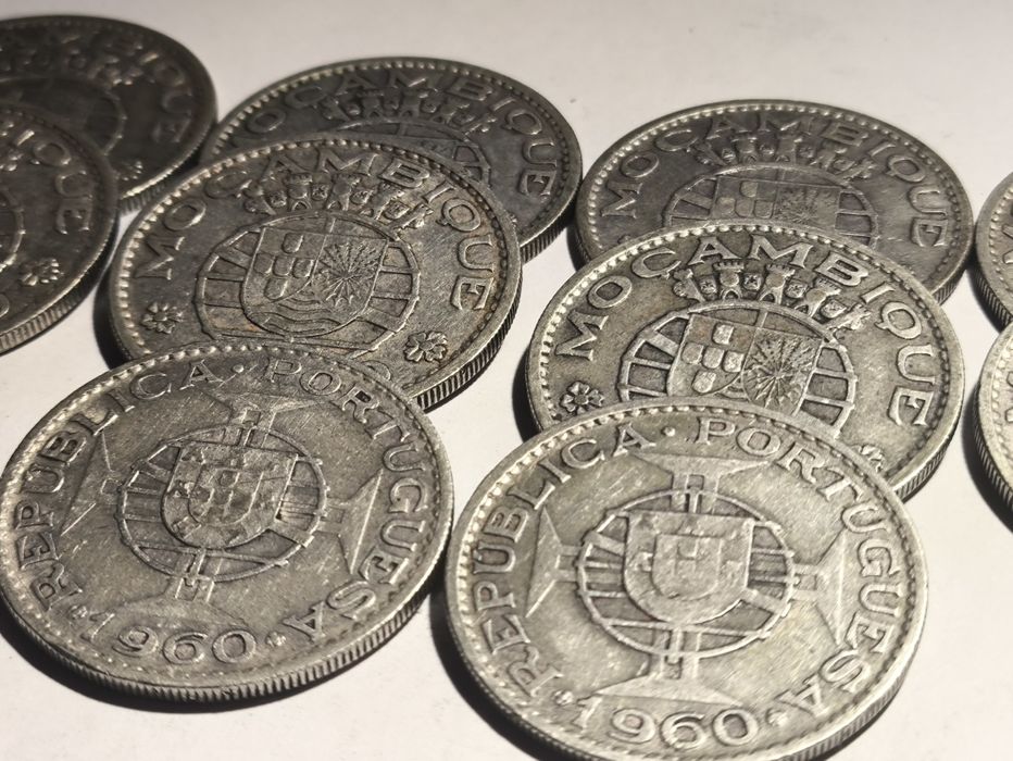 Lote de 10 Moedas de 20 Escudos de Moçambique - 1960 [Prata]