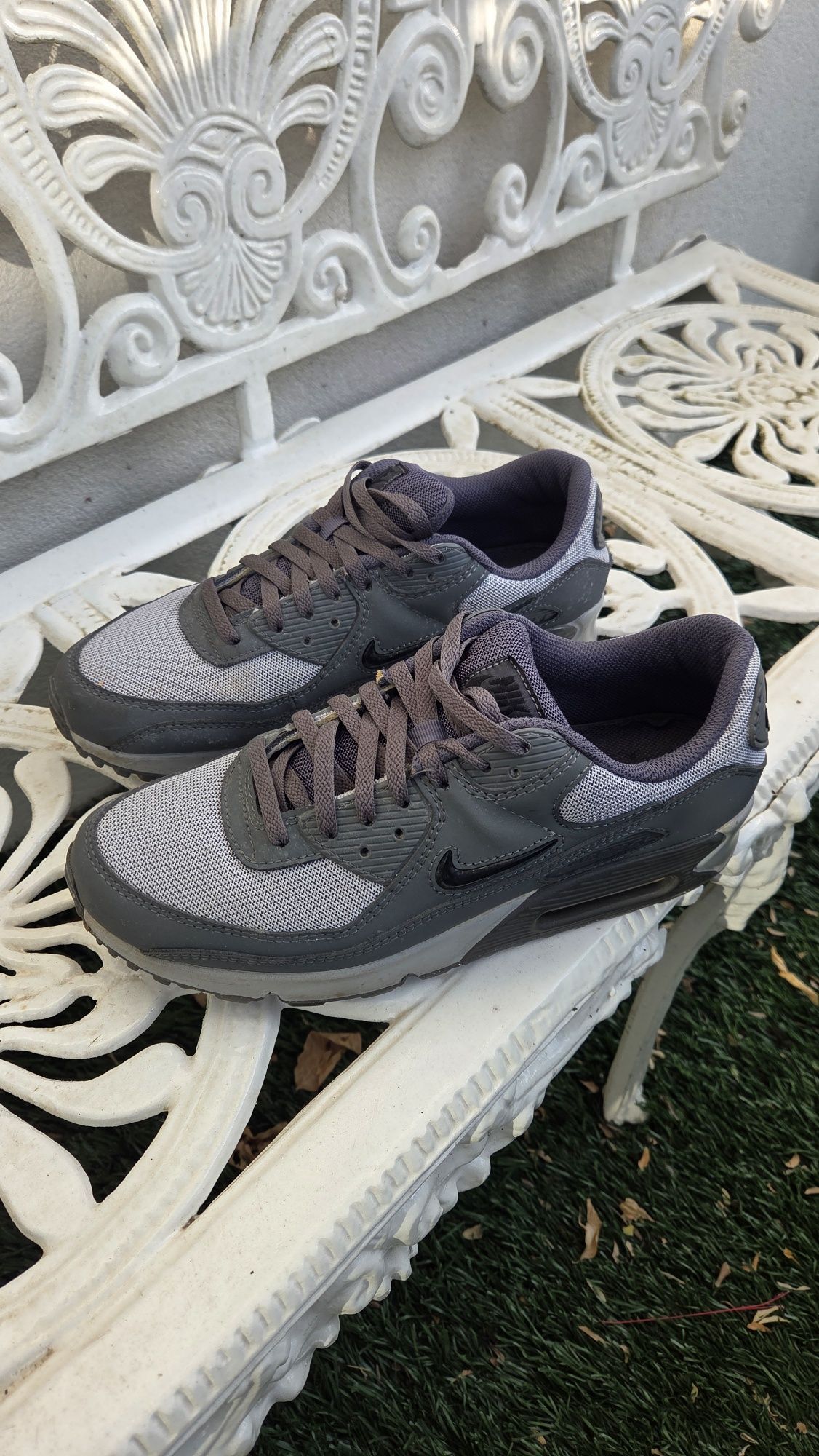 Sapatilhas Nike air max compradas na footlocker como novas