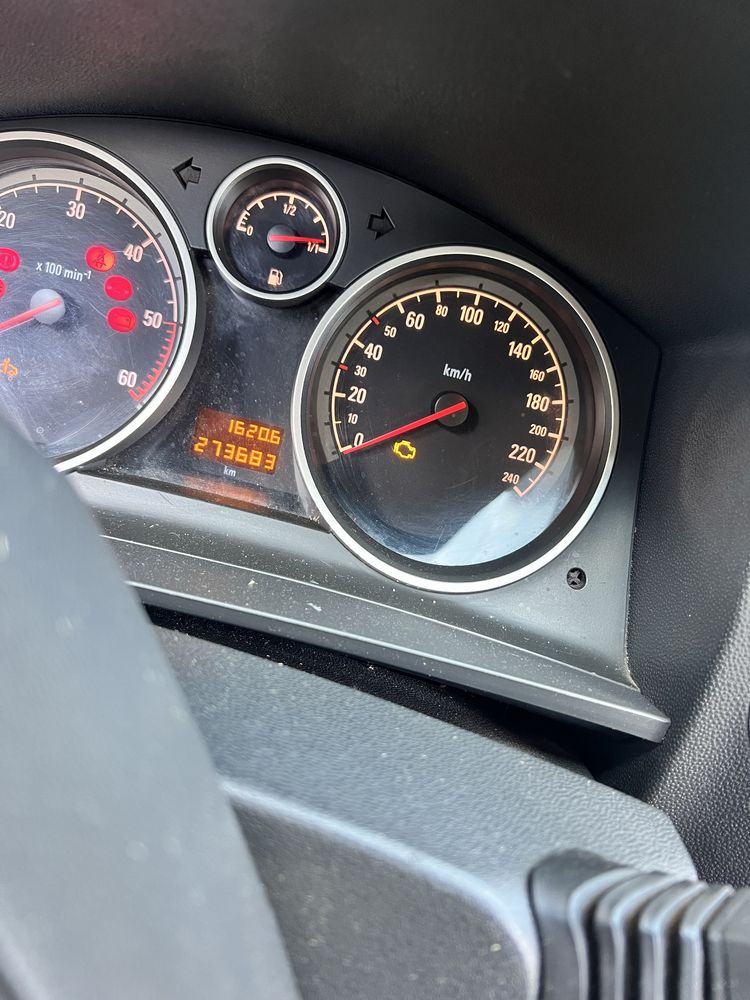 Opel zafira 2008