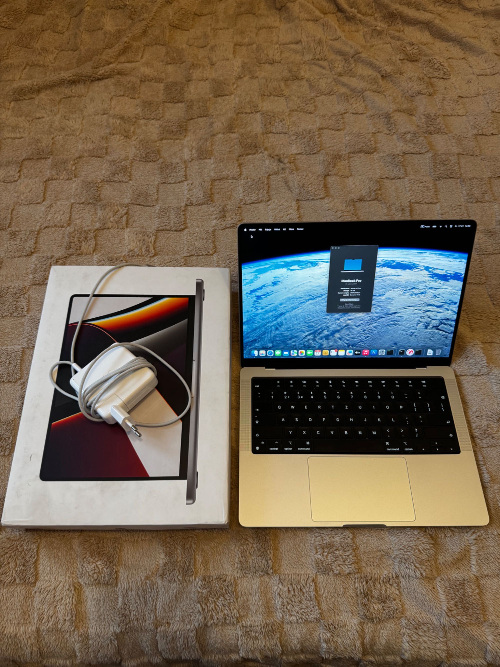 MacBook Pro m1 a2442