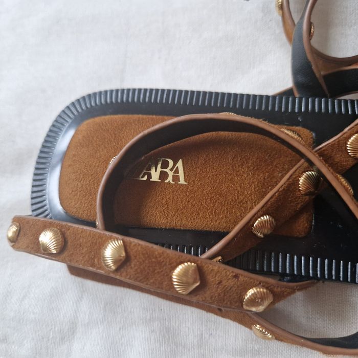 Zara sandały płaskie 40 zamszowy skora naturalna