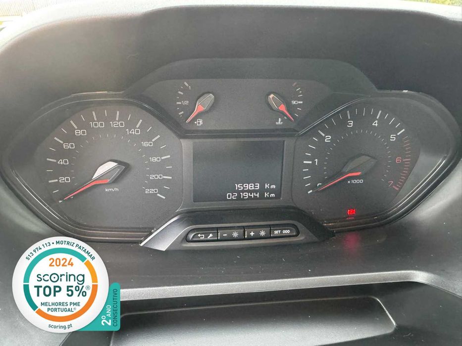 Peugeot Partner 3 lugares 2021 C/ 22 mil kms