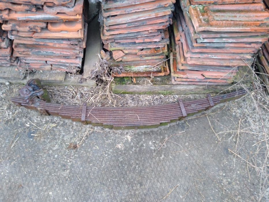 Передня ресора грузового автомобіля Маз