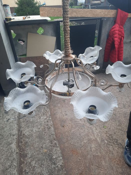 Люстра яка прикрасить ваш інтерєр