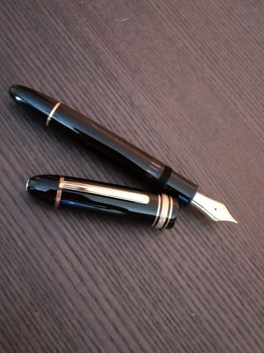 Caneta Montblanc 149 Meisterstuck aparo ouro