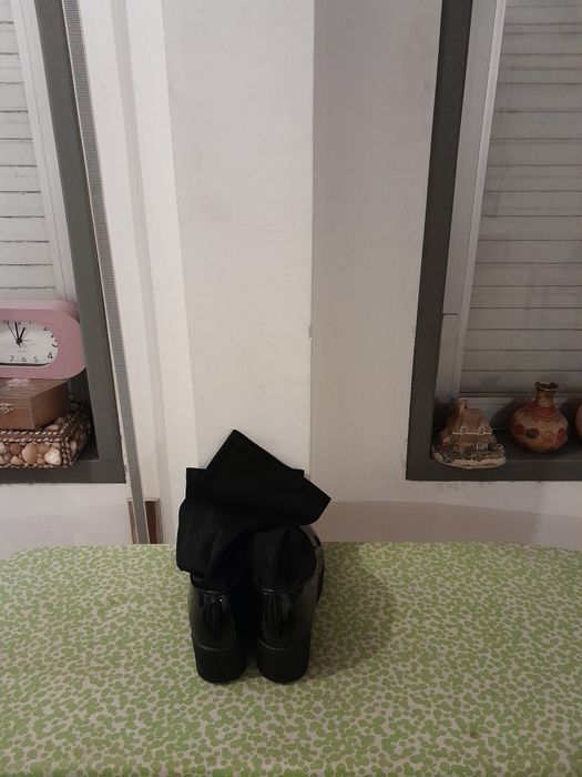 Vendo Botas de Senhora MANUEL ALVES muito bonitas como novas