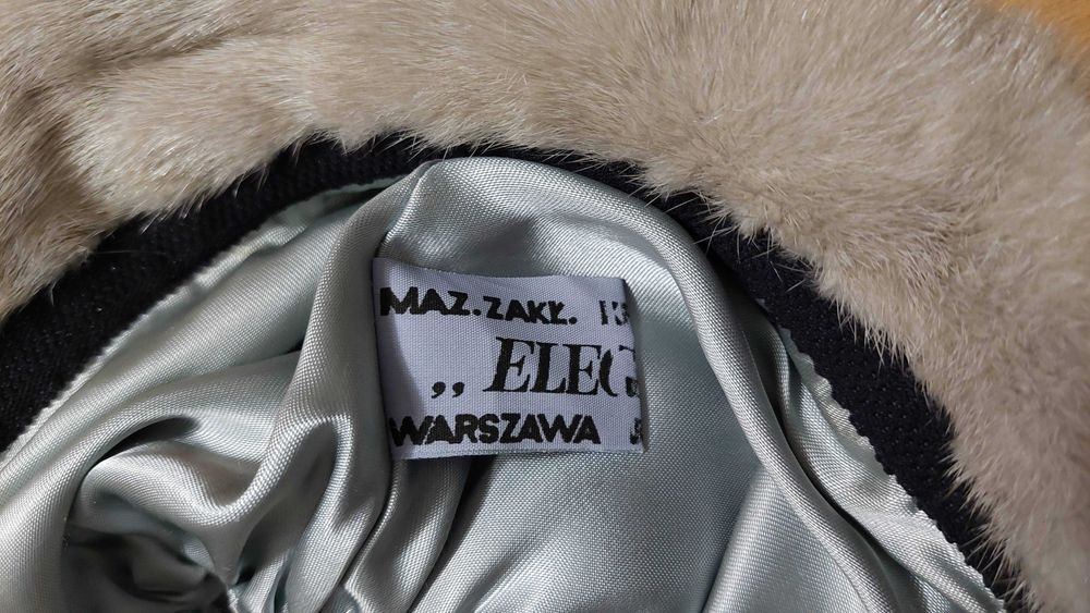 Czapka z futra norki PRL