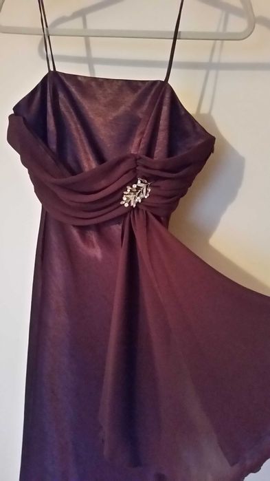 Balowa suknia w kolorze wina, rozm. S