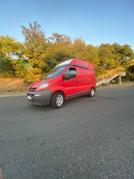 Opel Vivaro груз