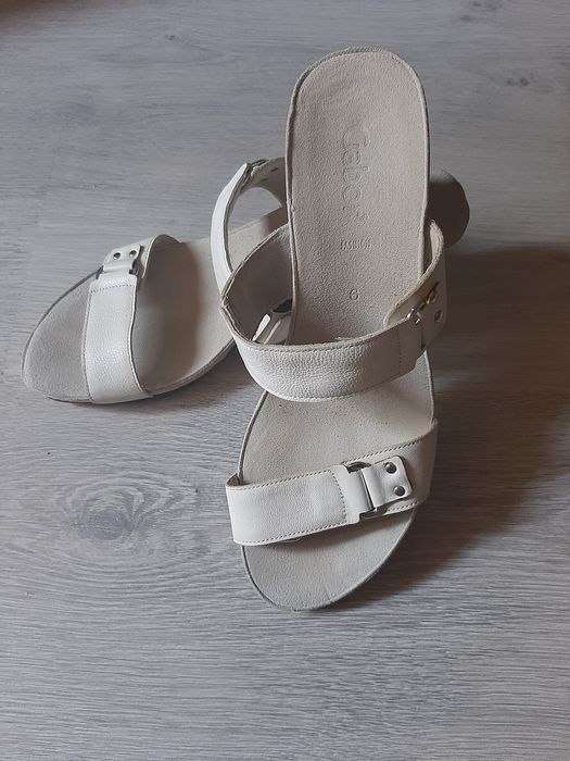 Женские шлепанцы натуральная кожа