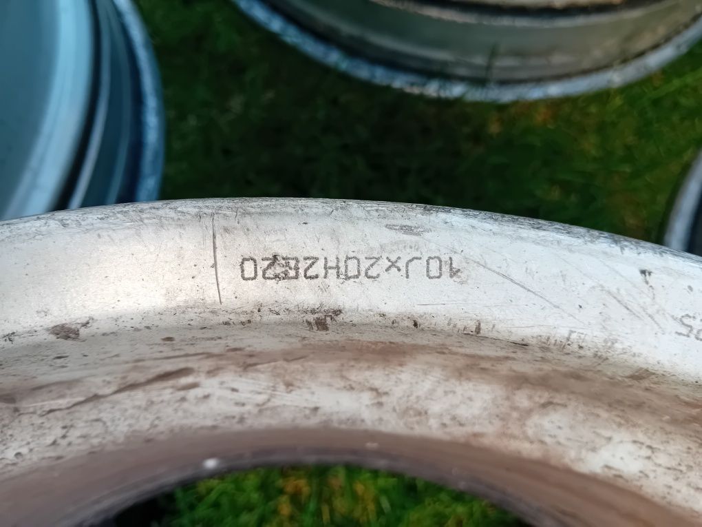Felgi OZ Crono III 20" 5x120 9j 10j et26/20 BMW E39 E66 E65 E60 M3 M5